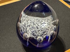 Vintage Cobalt Blue Egg Shape Art Glass Heavy Paper Weight, White Bubble Inside